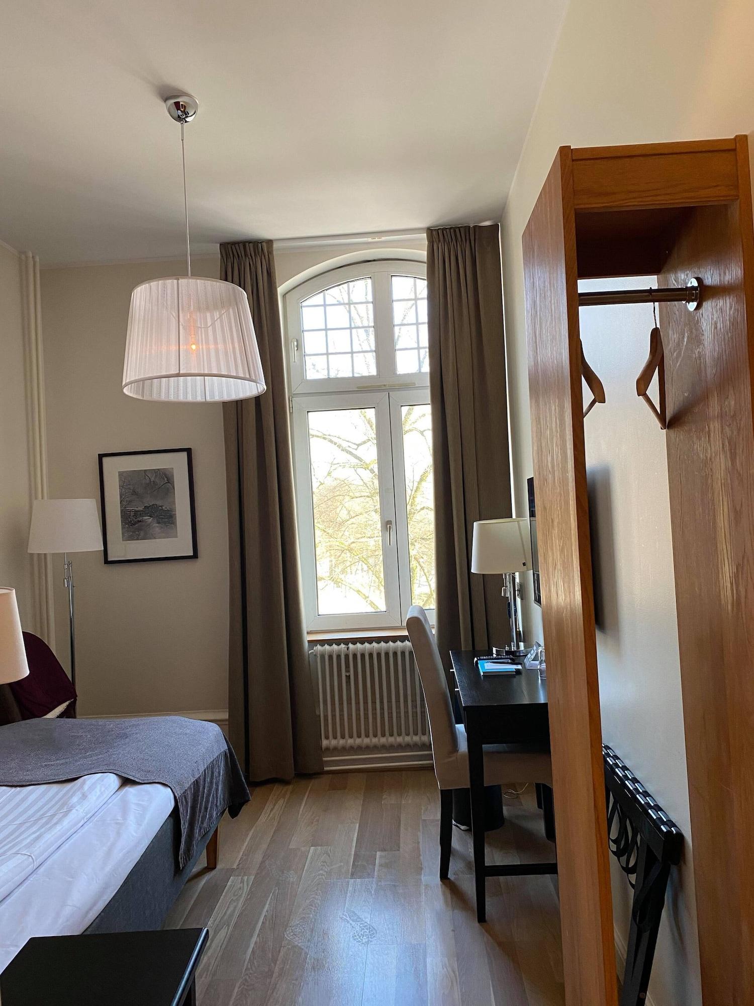Home Hotel Norre Park Halmstad Exterior foto